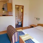 Klaja Summerbay * جادرانوفو