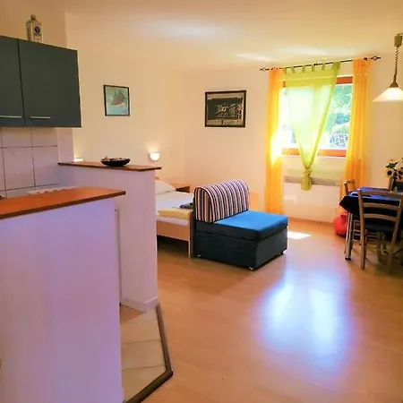 Klaja Summerbay * Jadranovo
