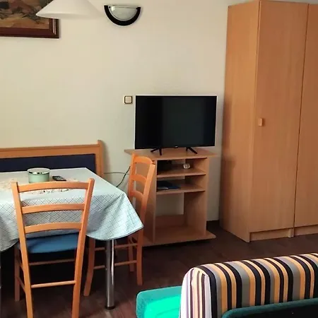 Klaja Summerbay