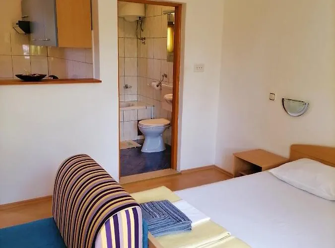 Klaja Summerbay * جادرانوفو